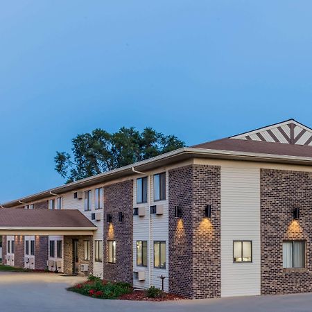Super 8 By Wyndham Madison Exterior foto