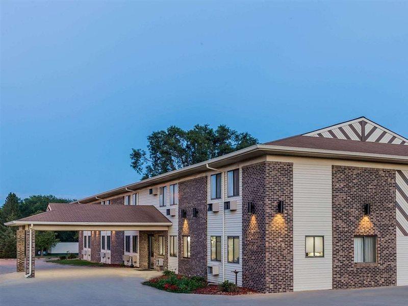 Super 8 By Wyndham Madison Exterior foto