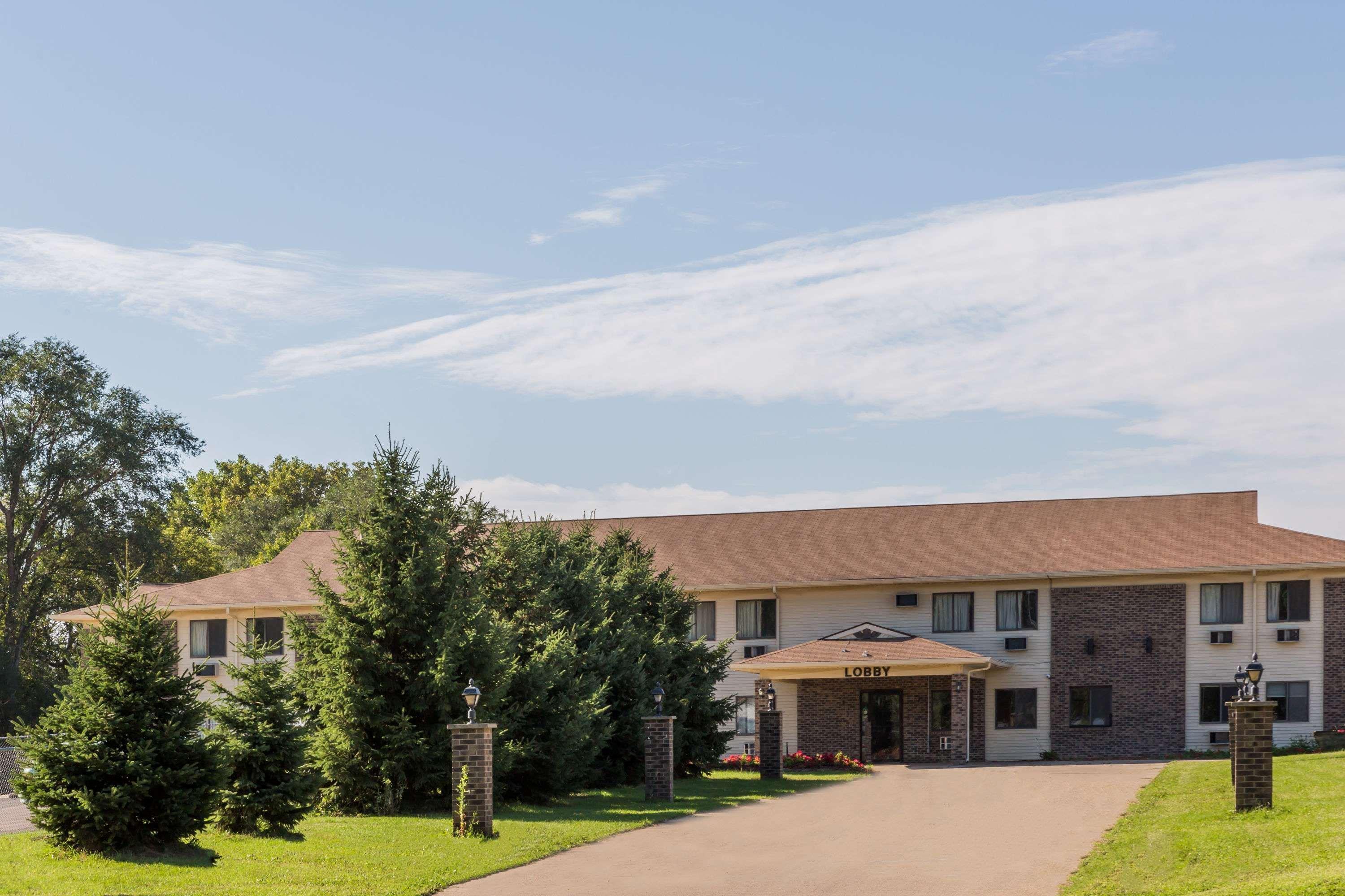 Super 8 By Wyndham Madison Exterior foto